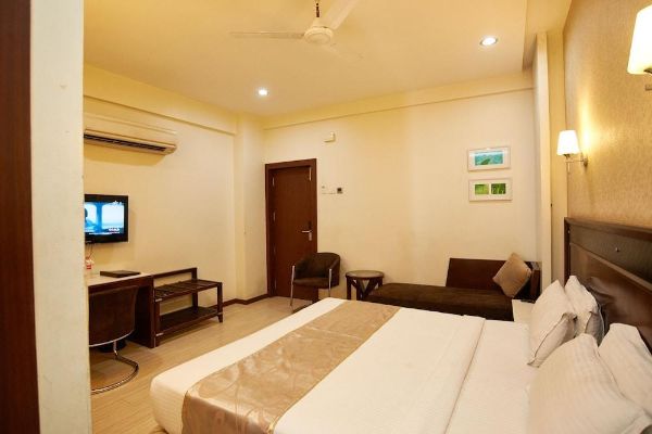 Hotel Sai Mahal (Shirdi)